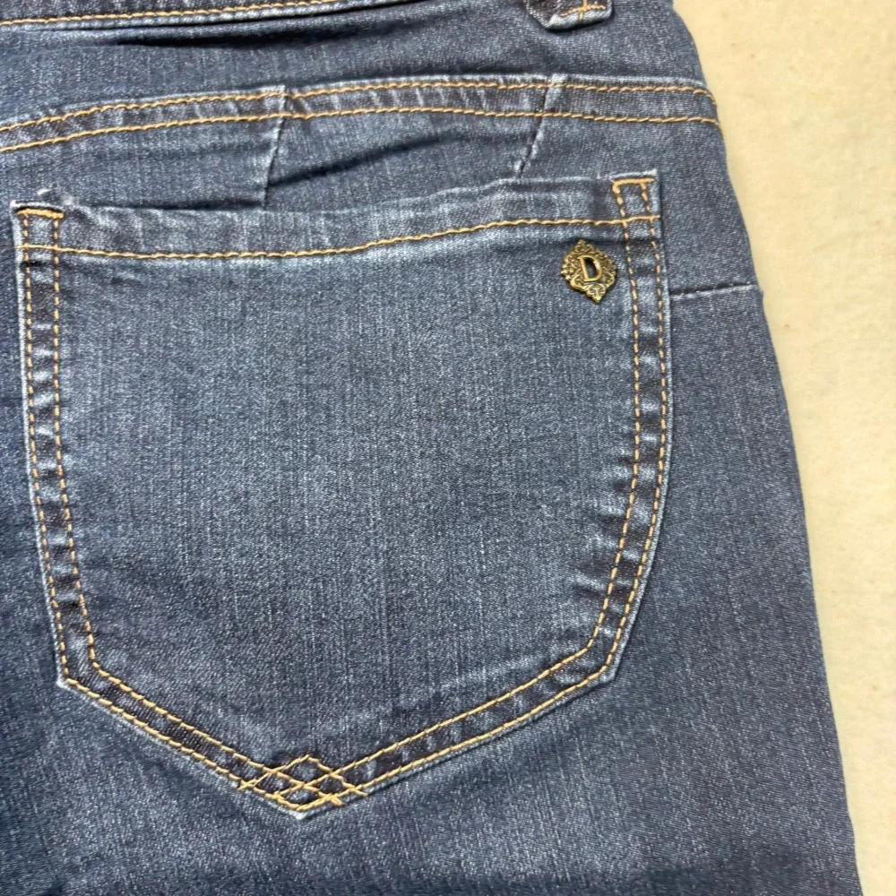 Democracy Ab Solution Straight Leg Jeans Indigo Blue Stretch Womens Size 10 #915